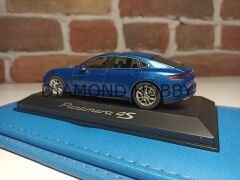 minichamps 1/43 ÖLÇEK PORSCHE PANAMERA 4S