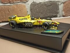 HOTWHEELS 1/43 HONDA RASING JORDAN 199 DAMON HİLL (2. EL)
