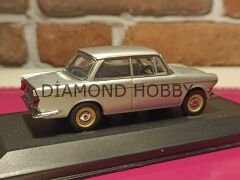 MAXİCHAMPS  1/43 bmw 700 ls 1962-1965   (2. el)
