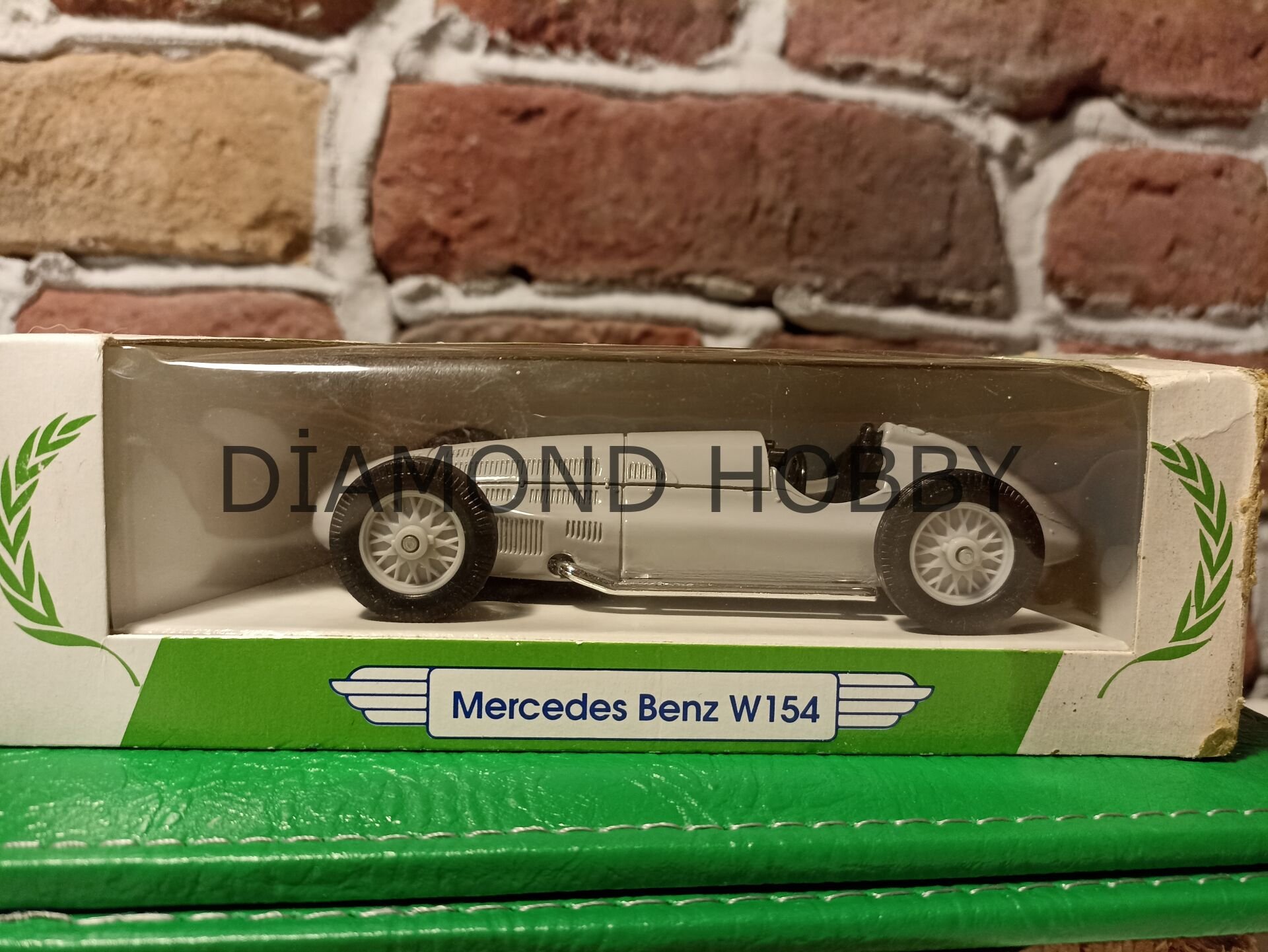 CORGİ 1/43 ÖLÇEK MERCEDES BENZ W 154 (2. EL )