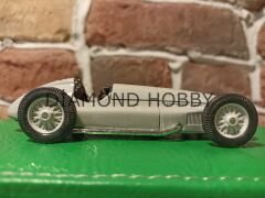 CORGİ 1/43 ÖLÇEK MERCEDES BENZ W 154 (2. EL )