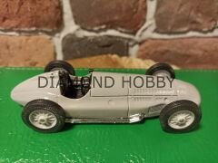 CORGİ 1/43 ÖLÇEK MERCEDES BENZ W 154 (2. EL )