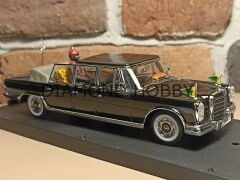VİTESSE 1/43 MERCEDES 600 AFRİKA KİNG MAKAM ARACI 2. EL)
