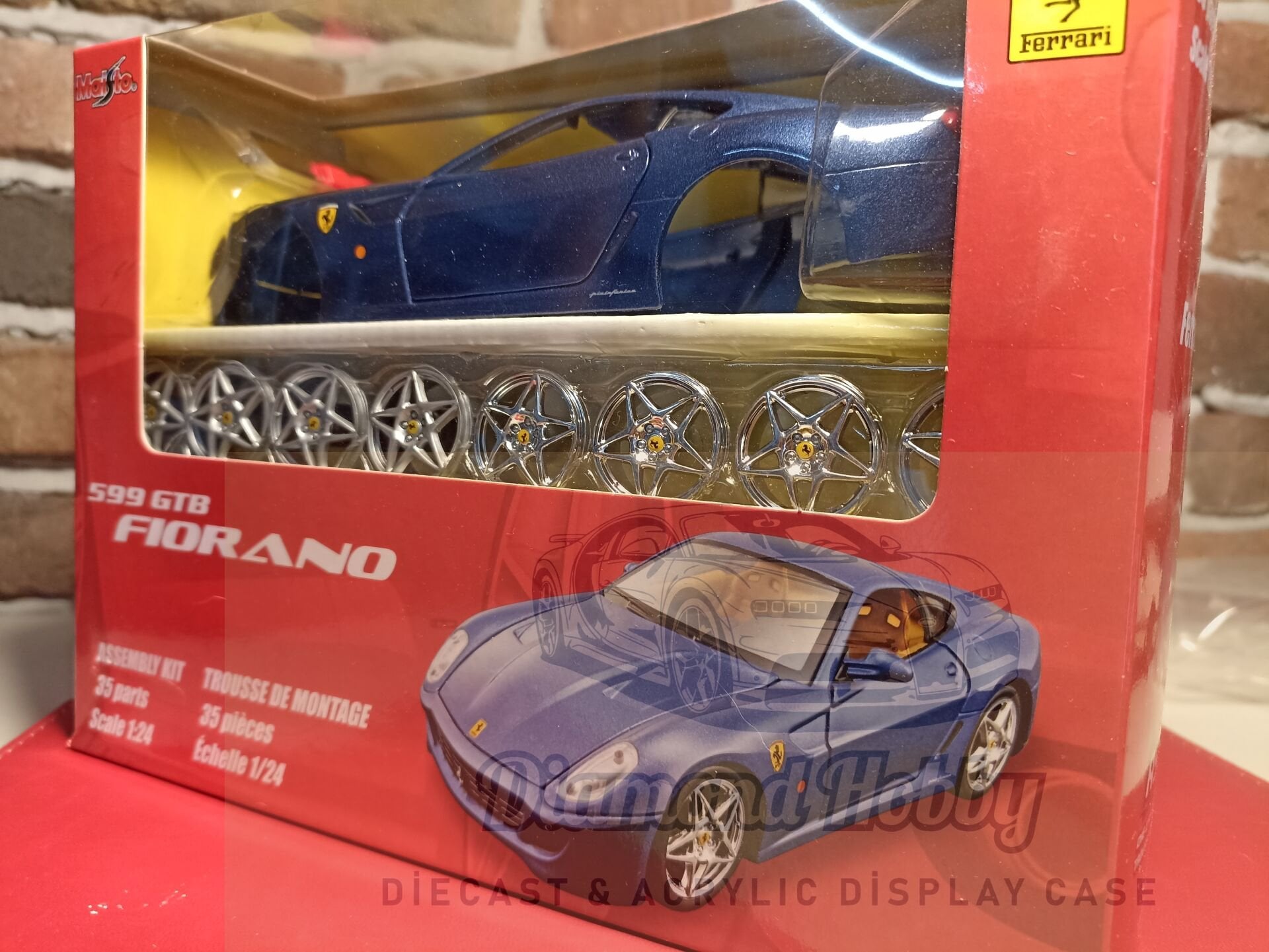 MAİSTO 1/24 ÖLÇEK FERRARİ 599 GTB FIORANO 35 PARÇA KİT