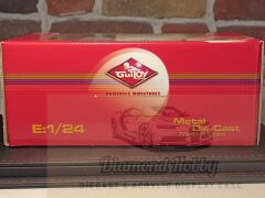 GUİLOY ÜRETİMİ 1/24 ÖLÇEK FERRARİ F40     2.EL