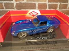 GUİLOY ÜRETİMİ 1/24 ÖLÇEK FERRARİ GTO 250     2.EL