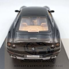 BURAGO 1/24 FERRARİ 612 Scaglietti 2004 SİYAH renk