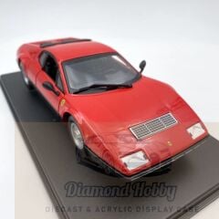 BURAGO 1/24 ÖLÇEK  FERRARİ 365 GT4 BB-1973 KIRMIZI-SİYAH RENK