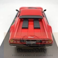 BURAGO 1/24 ÖLÇEK  FERRARİ 365 GT4 BB-1973 KIRMIZI-SİYAH RENK